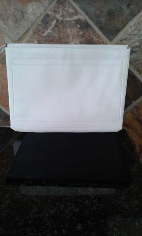 COCA COLA WHITE FOLIO WITH ZYP